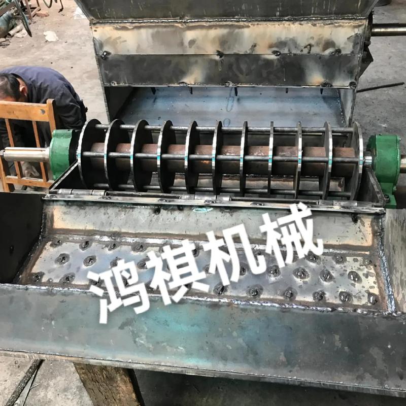 牧场用户怎么选择清粪车,意美特的清粪车怎么样